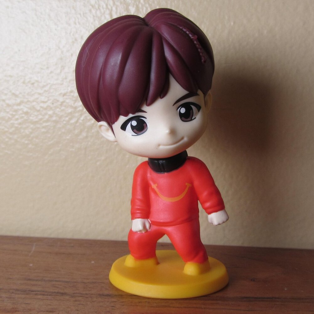 5 for $15 - J-hope figure tinytan x BTS 2025 McDonald's k-pop (W6414)